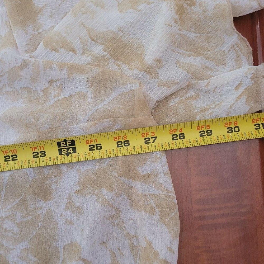 Catherines Tan & White Printed V-Neck Flutter Sleeve Draped Blouse Size 2X - Picture 10 of 11
